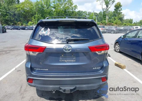 2018 Toyota Highlander Le Plus из США, поврежденный, VIN 5TDBZRFH3JS806347